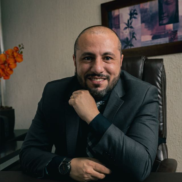 Dr. Caio Cristofaro Perdigão Costa